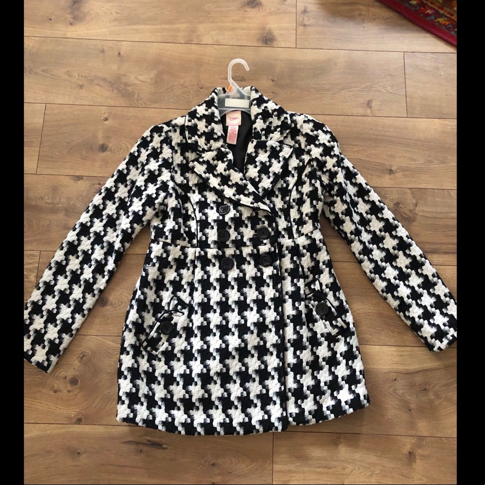 Chic Candies Gangnam Pattern Peacoat.